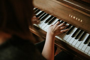 Apprendre le piano avec un professeur de solfège